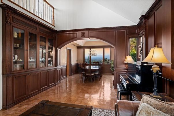 Chandelier, Dining room, Interior, Piano, Water, Wood Texture Flooring, Wooden Walls