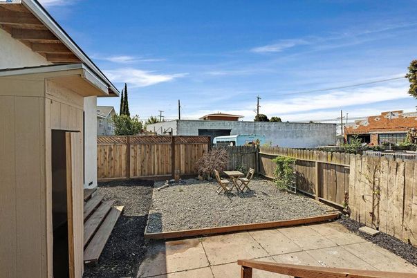 Backyard, Exterior, Water