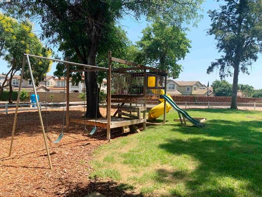 Backyard, Exterior, Playground