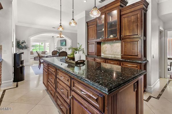 Dining room, Interior, Pendant Lights, Recessed Lighting