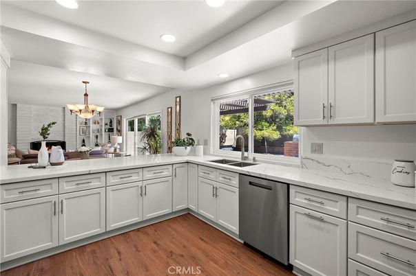 Chandelier, Interior, Kitchen, Recessed Lighting, Wood Texture Flooring