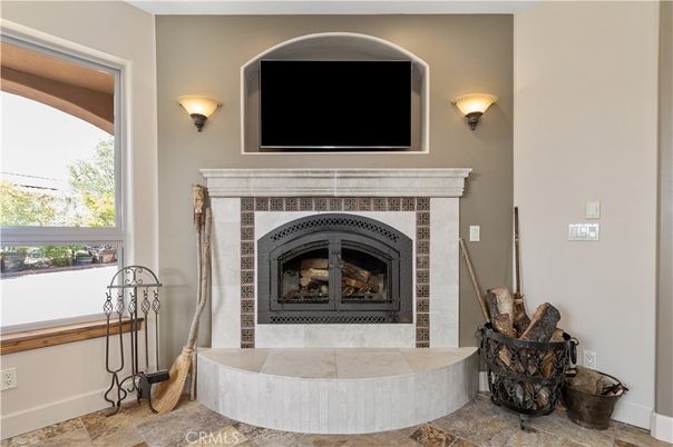 Fireplace, Interior