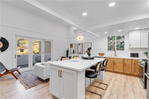 Interior, Kitchen, Living room, Recessed Lighting, Wood Texture Flooring