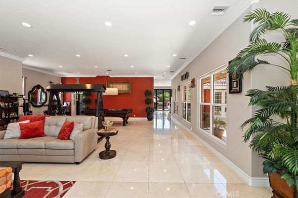 Billiard Table, Game Room, Interior, Living room, Pendant Lights, Recessed Lighting