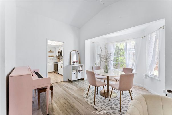 Dining room, Interior, Kitchen, Piano, Wood Texture Flooring