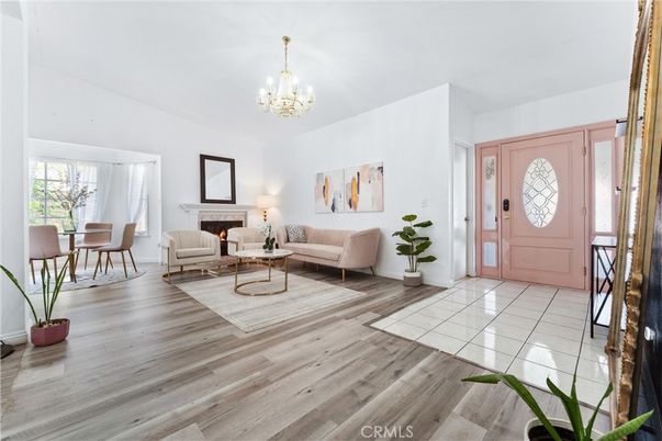 Chandelier, Dining room, Fireplace, Interior, Living room, Wood Texture Flooring
