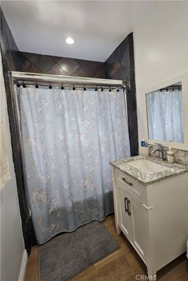Bathroom, Interior, Recessed Lighting, Wood Texture Flooring