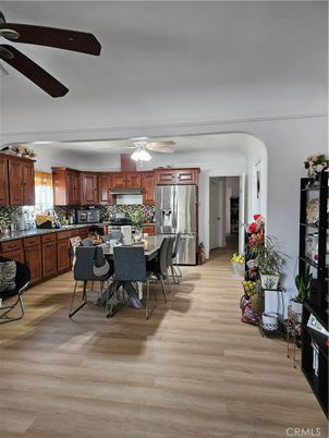 Dining room, Interior, Kitchen, Stainless Steel Appliances, Wood Texture Flooring