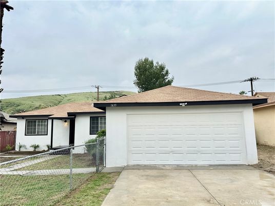 Attached, Detached Garage, Exterior, Facade, Ranch