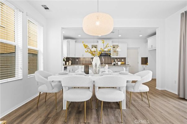 Dining room, Interior, Kitchen, Pendant Lights, Recessed Lighting, Wood Texture Flooring