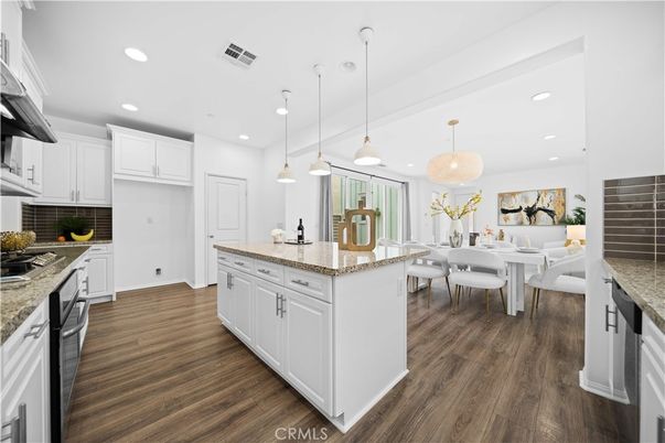 Dining room, Interior, Kitchen, Pendant Lights, Recessed Lighting, Wood Texture Flooring