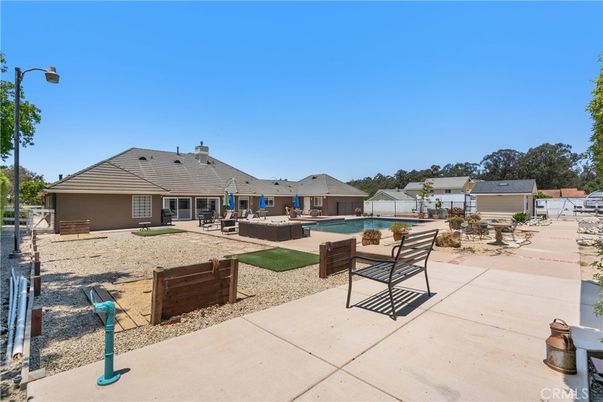 Backyard, Exterior, Pool