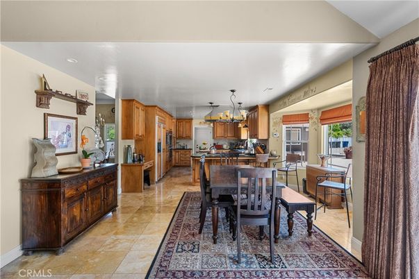 Chandelier, Dining room, Interior, Kitchen, Pendant Lights, Recessed Lighting