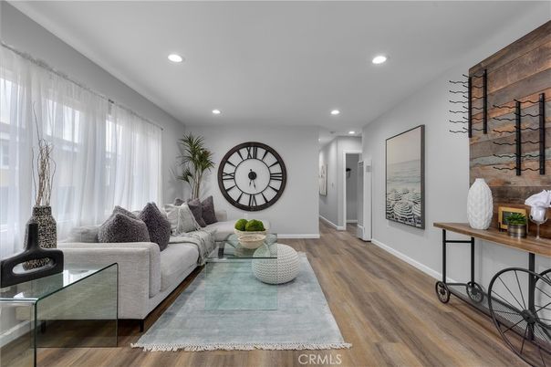 Interior, Living room, Recessed Lighting, Wood Texture Flooring