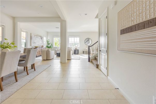 Dining room, Interior, Living room, Recessed Lighting