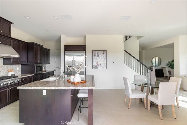 Dining room, Interior, Kitchen, Recessed Lighting, Stainless Steel Appliances