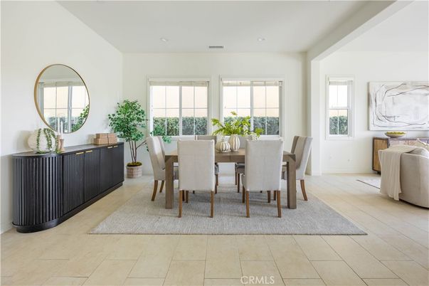 Dining room, Interior, Recessed Lighting