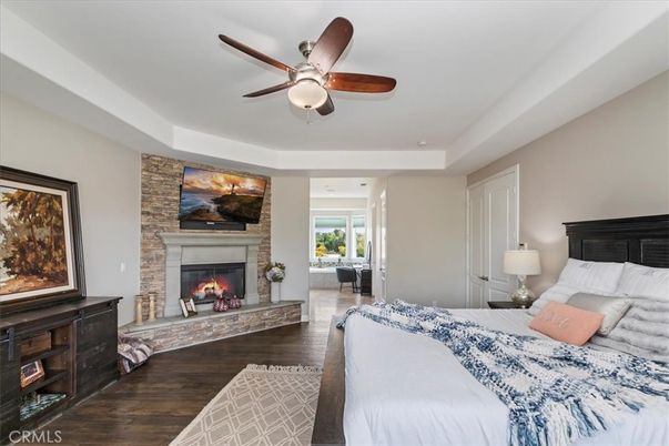 Bedroom, Fireplace, Interior, Recessed Lighting, Wood Texture Flooring