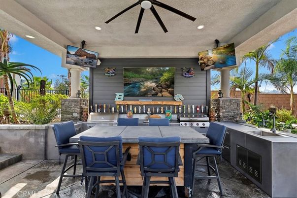 Exterior, Recessed Lighting