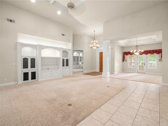 Chandelier, Empty room, Interior, Recessed Lighting