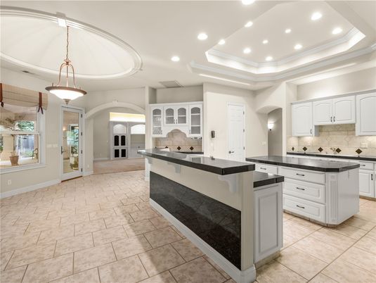 Interior, Kitchen, Pendant Lights, Recessed Lighting