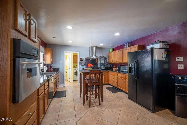 Interior, Kitchen, Recessed Lighting, Washer