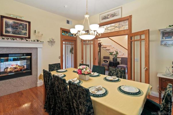 Chandelier, Dining room, Fireplace, Interior, Wood Texture Flooring