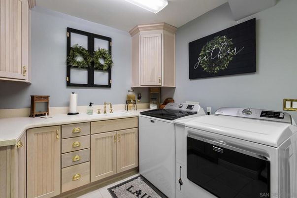 Interior, Washer