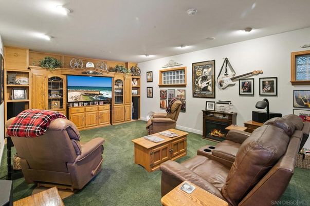 Fireplace, Interior, Living room, Recessed Lighting