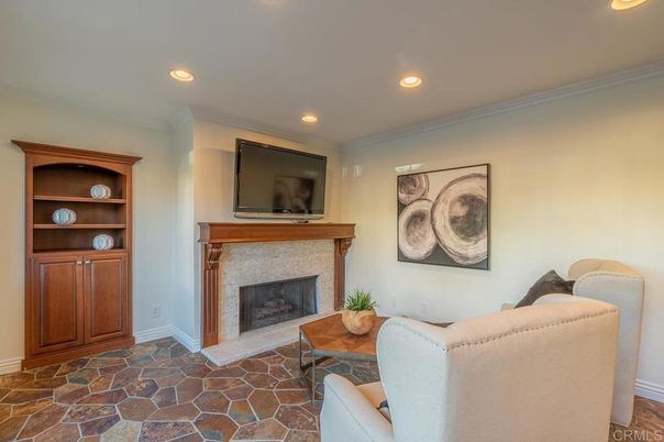 Fireplace, Interior, Living room, Recessed Lighting