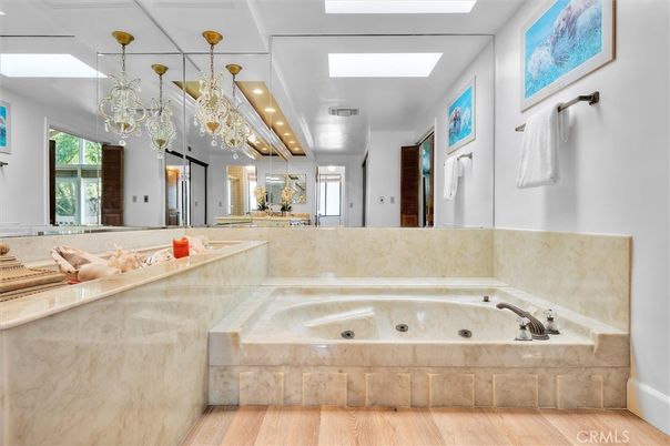Bathroom, Interior, Recessed Lighting, Wood Texture Flooring