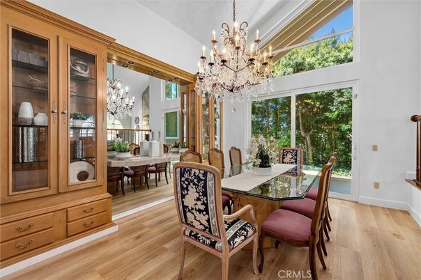 Chandelier, Dining room, Interior, Wood Texture Flooring