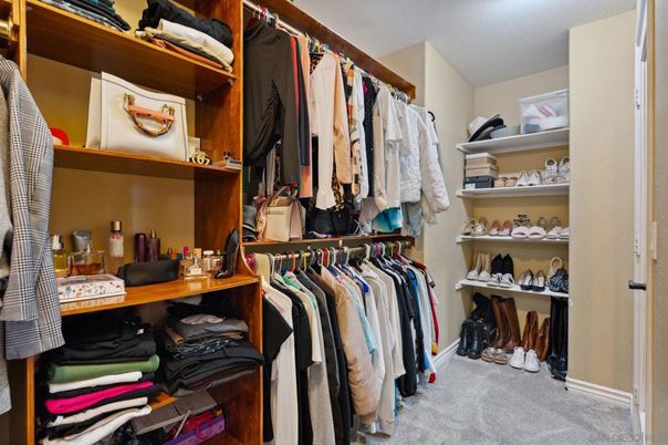 Interior, Walk-in Closets