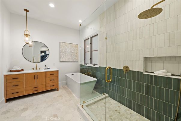 Bathroom, Dual Sink Vanities, Free Standing Baths, Glass Shower, Interior, Pendant Lights, Recessed Lighting