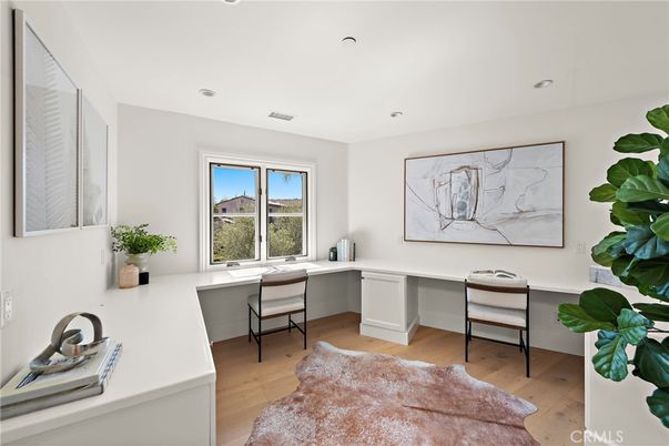 Home Office, Interior, Recessed Lighting, Wood Texture Flooring