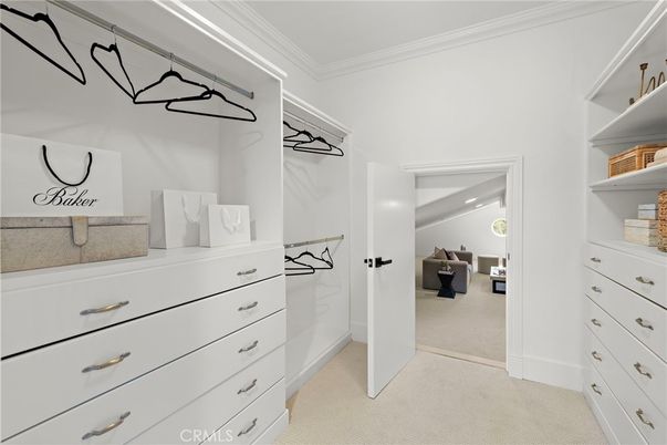 Interior, Walk-in Closets