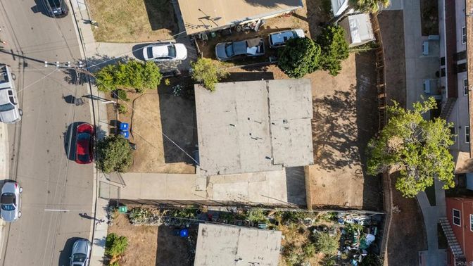 Exterior, Drone