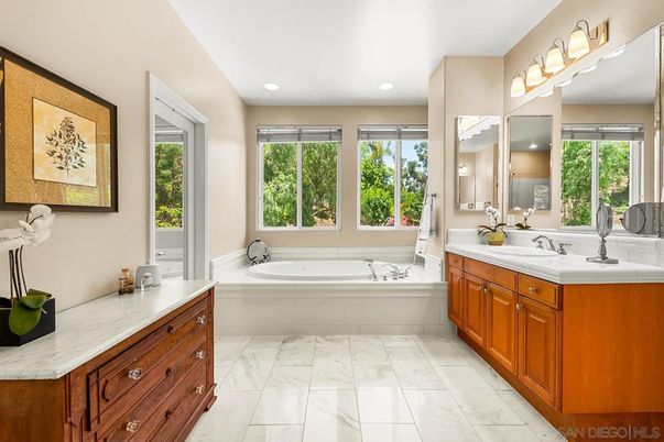 Bathroom, Dual Sink Vanities, Interior, Marble, Recessed Lighting