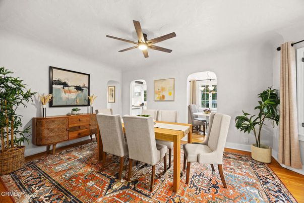 Dining room, Interior, Wood Texture Flooring