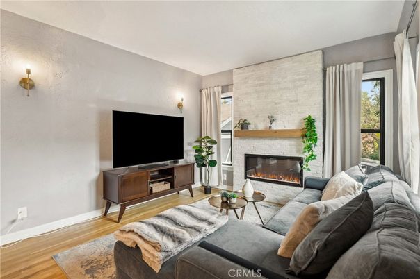 DE Listing image placeholder