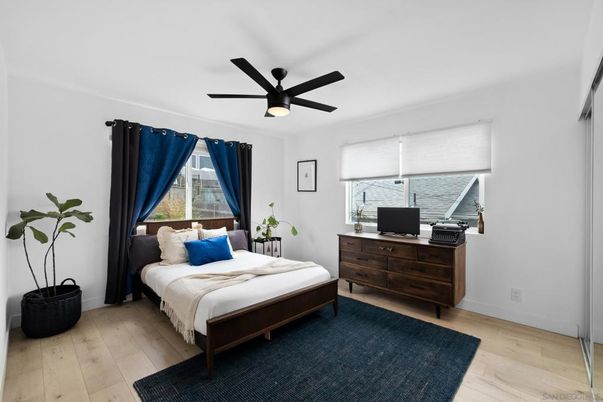 Bedroom, Interior, Water, Wood Texture Flooring