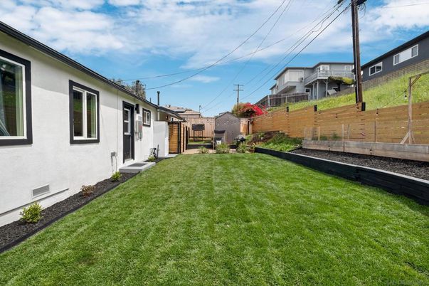 Backyard, Exterior