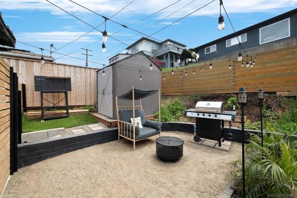 Backyard, Exterior