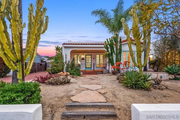 Backyard, Exterior, Facade, Spanish Mediterranean