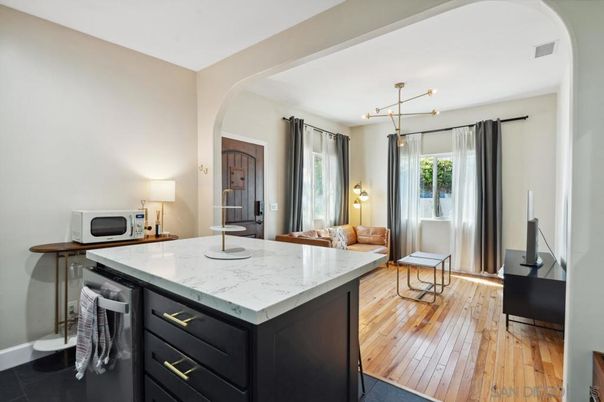 Interior, Kitchen, Pendant Lights, Wood Texture Flooring