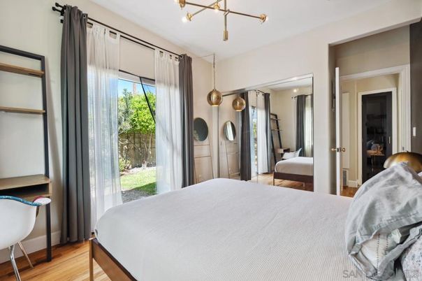Bedroom, Interior, Pendant Lights, Wood Texture Flooring