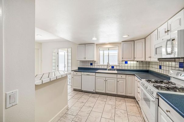 Interior, Kitchen, Marble, Recessed Lighting, Tile Countertops