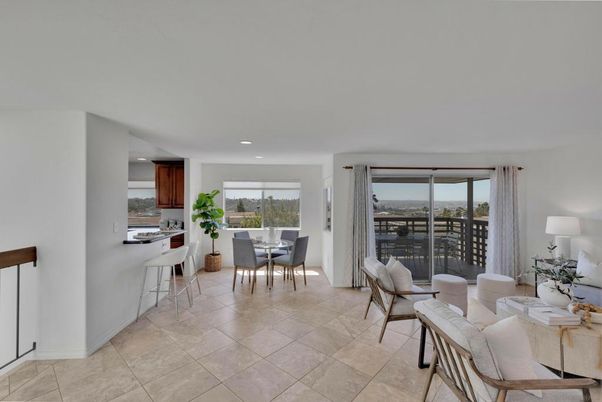 Dining room, Interior, Living room, Recessed Lighting