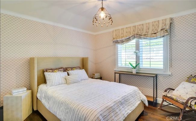Bedroom, Interior, Pendant Lights, Wood Texture Flooring