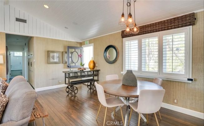 Dining room, Interior, Pendant Lights, Recessed Lighting, Wood Texture Flooring